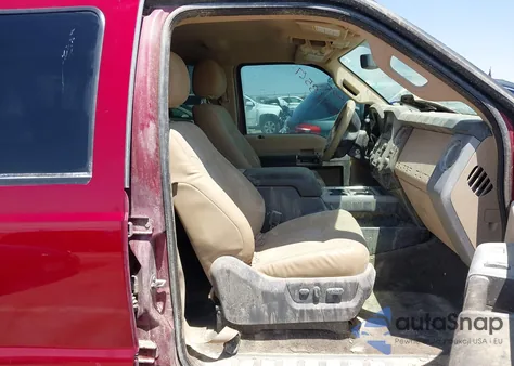 2015 Ford F250 Super Duty z USA, uszkodzony, nr VIN 1FT7W2B67FEC70252